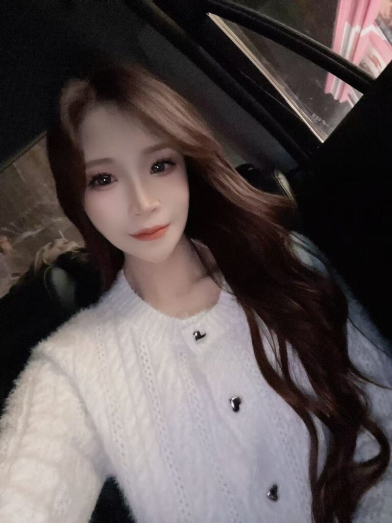 台中傳播公關夏語自拍