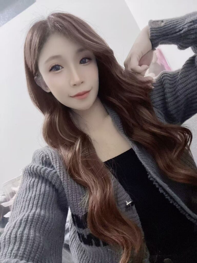 台中傳播公關夏語自拍