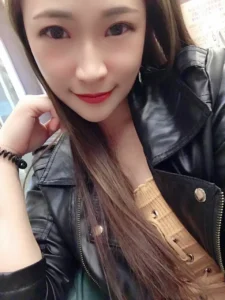 台中傳播現場選妃文化介紹,比提娛樂提供台中KTV現場選妃與照片挑選安排服務